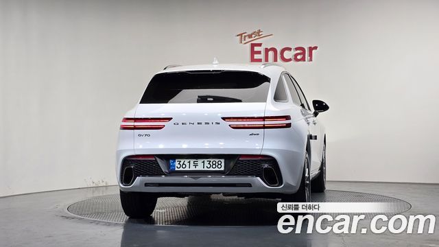 Genesis GV70 из Кореи Encar