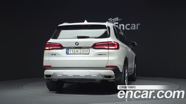 BMW X5 xDrive 30d xLine — пробег 132 325 км — фото 4 из 5