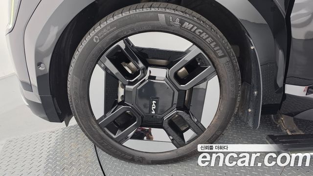 Kia EV9 из Кореи Encar
