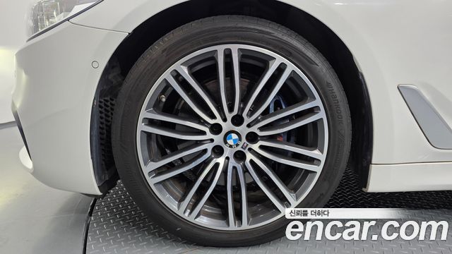 BMW 5-Series из Кореи Encar