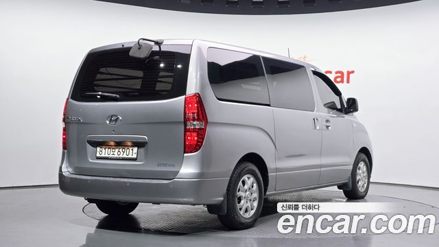 Hyundai Starex 3-Seater VAN CVX Luxury — пробег 91 483 км — фото 2 из 5