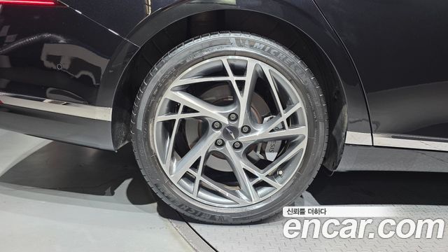 Genesis G90 из Кореи Encar