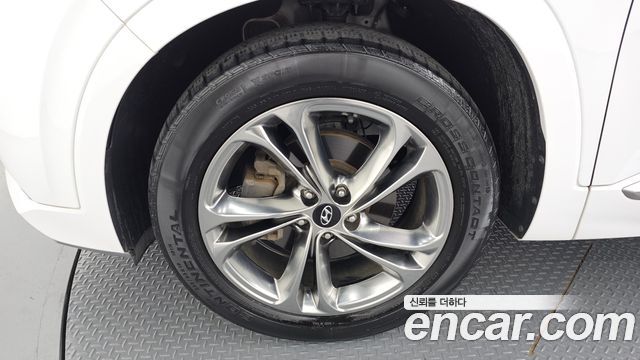 Hyundai Santafe Diesel 2.2 4WD Inspiration — пробег 39 520 км — фото 5 из 5