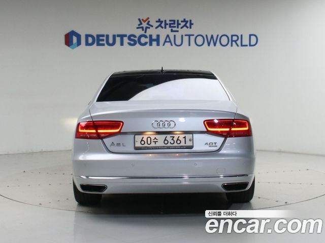 Audi A8 4.0 TFSI Quattro LWB D4 — пробег 62 751 км — фото 4 из 5