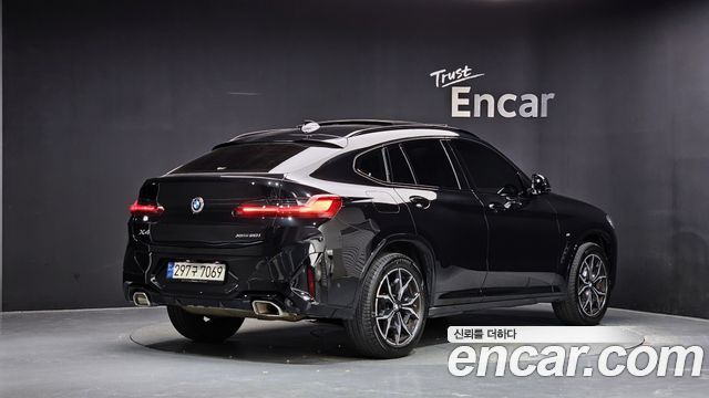 BMW X4 xDrive20i M Sport — пробег 26 511 км — фото 2 из 5