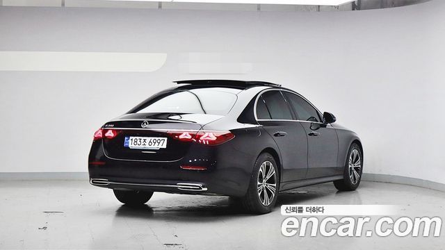 Mercedes-Benz E-Class E200 Avantgarde — пробег 15 182 км — фото 4 из 5