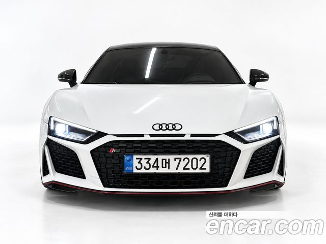 Audi R8 5.2 V10 Performance Coupe — пробег 17 000 км — фото 1 из 5