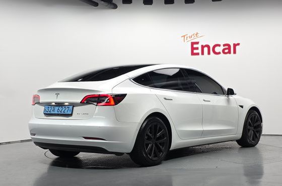 Tesla Model 3 Long Range AWD — пробег 42 525 км — фото 2 из 5