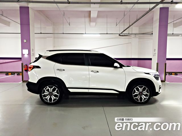 Kia Seltos из Кореи Encar