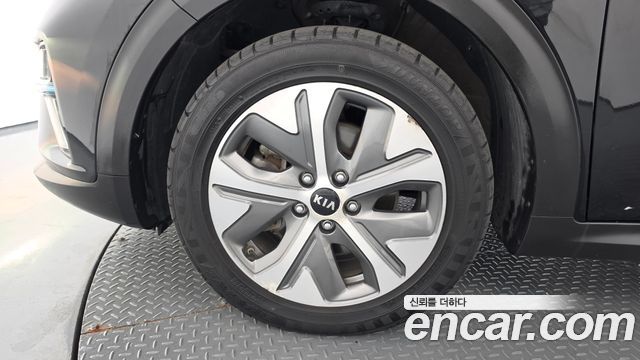 Kia Niro Noblesse — пробег 287 487 км — фото 5 из 5