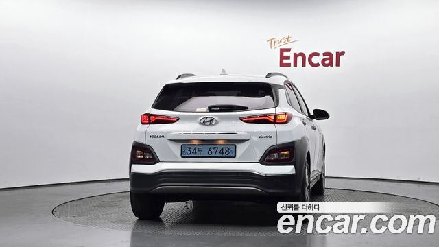 Hyundai Kona из Кореи Encar