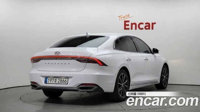 Hyundai Grandeur 3.0 LPi Rent Car Exclusive — пробег 72 529 км — фото 2 из 5
