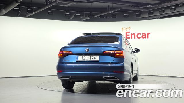 Volkswagen Jetta из Кореи Encar