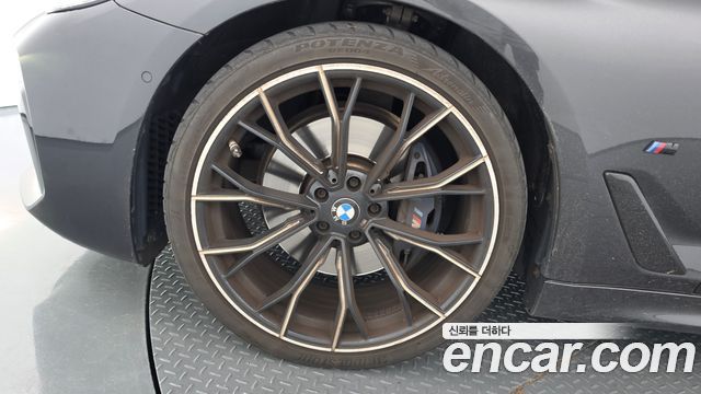 BMW 5-Series из Кореи Encar