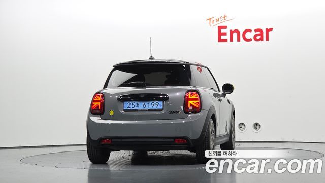 Mini Cooper из Кореи Encar