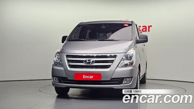 Hyundai Starex 12-Seater Wagon Modern — пробег 117 803 км — фото 3 из 5