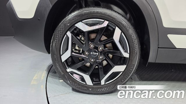 Kia Seltos из Кореи Encar
