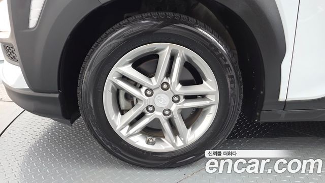 Hyundai Kona из Кореи Encar