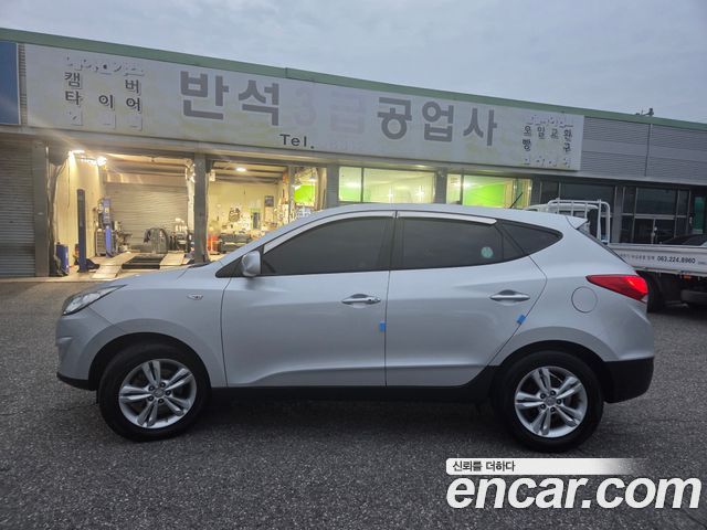 Hyundai Tucson Diesel 2WD X20 Smart — пробег 187 000 км — фото 4 из 5