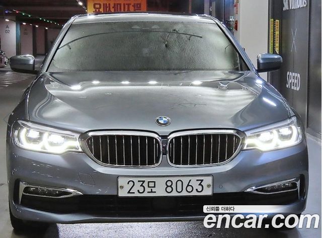 BMW 5-Series 530i Luxury Plus — пробег 72 735 км — фото 2 из 5
