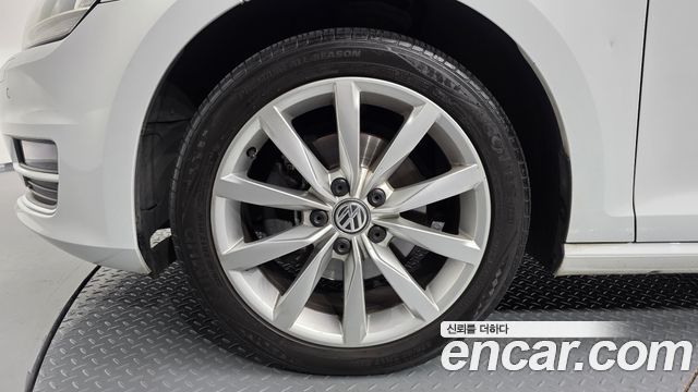 Volkswagen Golf из Кореи Encar