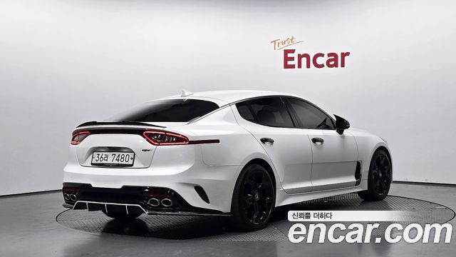 Kia Stinger из Кореи Encar
