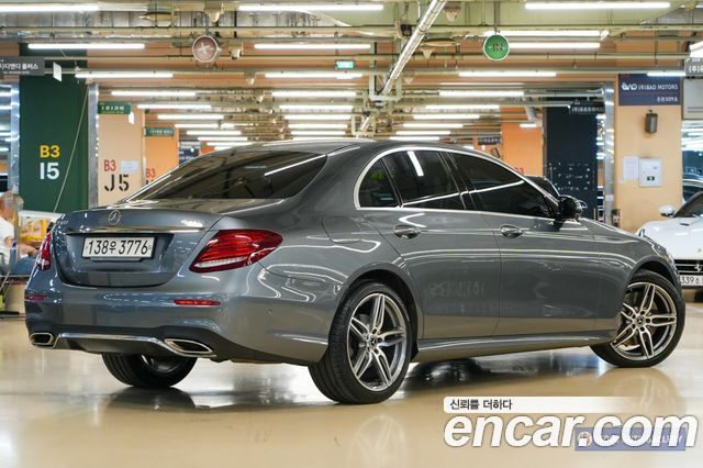 Mercedes-Benz E-Class E300 4MATIC AMG Line — пробег 43 904 км — фото 2 из 5