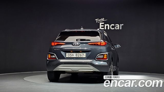 Hyundai Kona из Кореи Encar