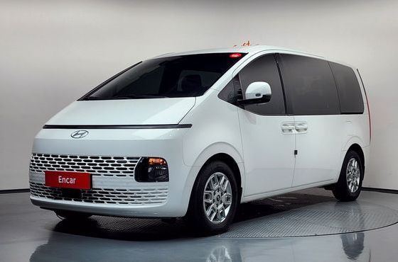 Hyundai Staria 4WD Tourer 11-Seater Modern — пробег 51 181 км — фото 1 из 5