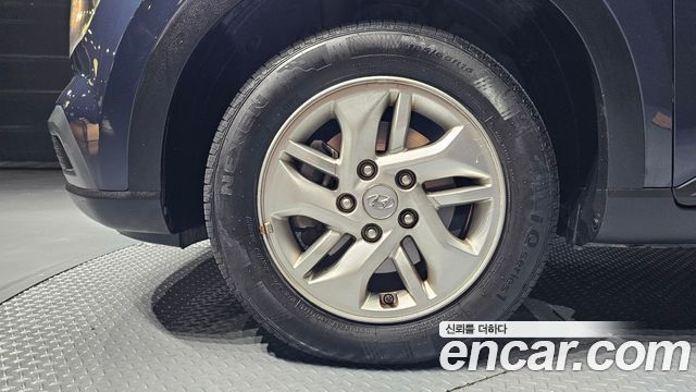 Hyundai Venue из Кореи Encar