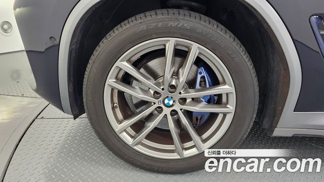 BMW X4 xDrive20i M Sports X Onlile Exclusive Edition — пробег 94 680 км — фото 5 из 5