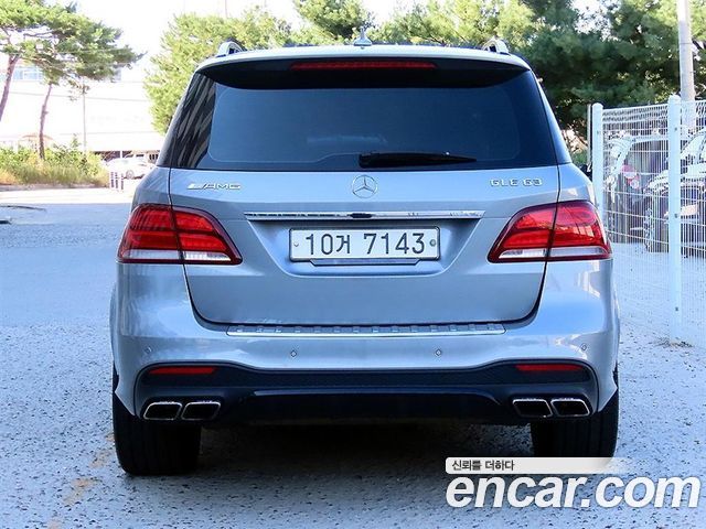 Mercedes-Benz GLE-Class AMG GLE63 4MATIC — пробег 51 000 км — фото 4 из 5