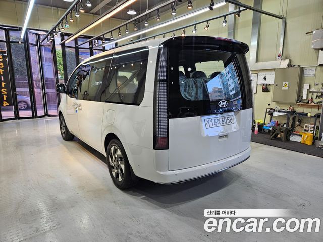 Hyundai Staria из Кореи Encar
