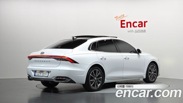 Hyundai Grandeur из Кореи Encar