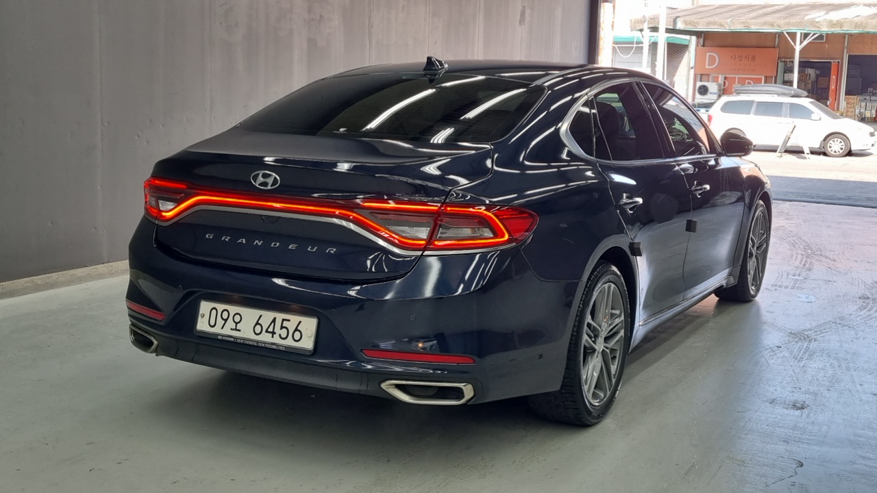 Hyundai Grandeur 2.4 Premium — пробег 78 105 км — фото 2 из 5