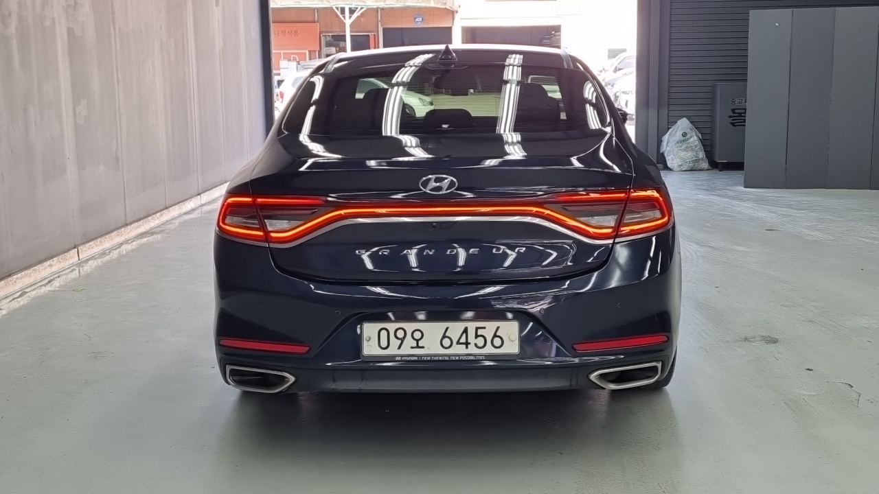 Hyundai Grandeur из Кореи Encar