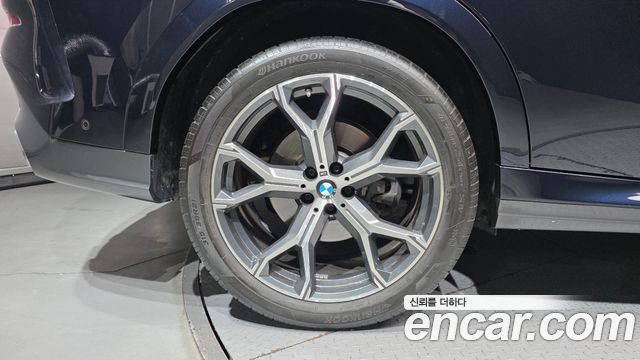 BMW X6 xDrive40i M Sport — пробег 12 518 км — фото 5 из 5