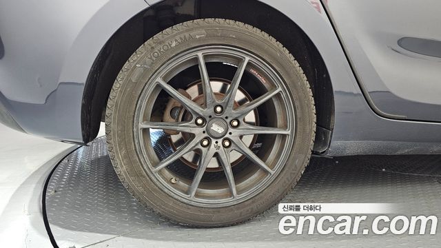 Kia Carens из Кореи Encar