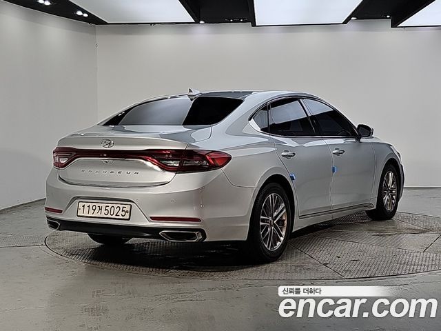Hyundai Grandeur из Кореи Encar