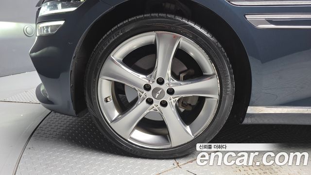 Genesis G80 из Кореи Encar