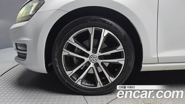 Volkswagen Golf из Кореи Encar