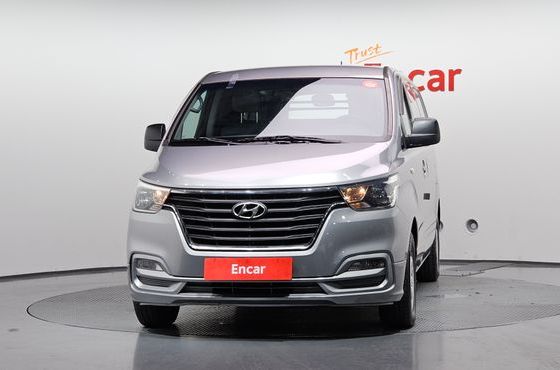 Hyundai Starex Van 3-Seater Style — пробег 533 720 км — фото 3 из 5