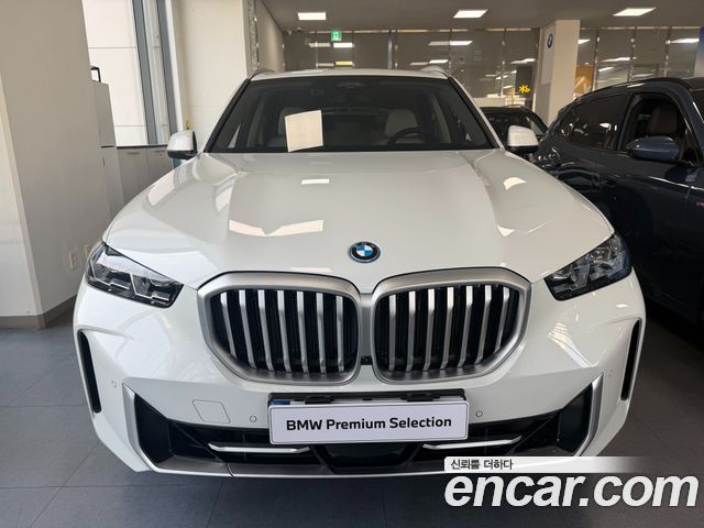 BMW X5 xDrive 50e xLine — пробег 13 947 км — фото 3 из 5