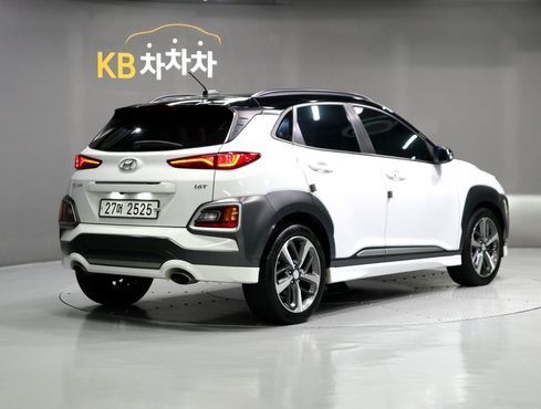 Hyundai Kona 1.6 Turbo 2WD FLUX Premium Special — пробег 186 909 км — фото 3 из 5
