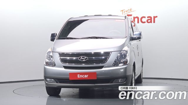Hyundai Starex 11-Seater Wagon HVX VIP PACK — пробег 100 861 км — фото 3 из 5