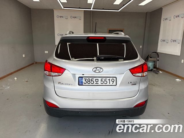 Hyundai Tucson Diesel 2WD LX20 Smart-Pack — пробег 146 034 км — фото 4 из 5