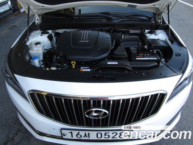 Hyundai Aslan из Кореи Encar
