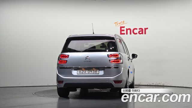 Citroen-DS C4 Picasso 2.0 B-HDI Intensive Plus — пробег 139 174 км — фото 4 из 5