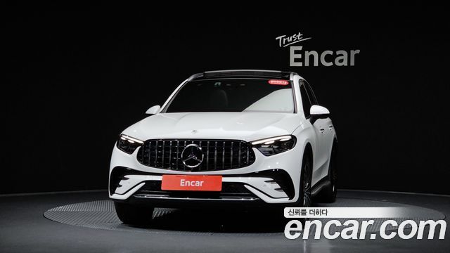 Mercedes-Benz GLC-Class GLC300 4MATIC AMG Line — пробег 25 448 км — фото 3 из 5