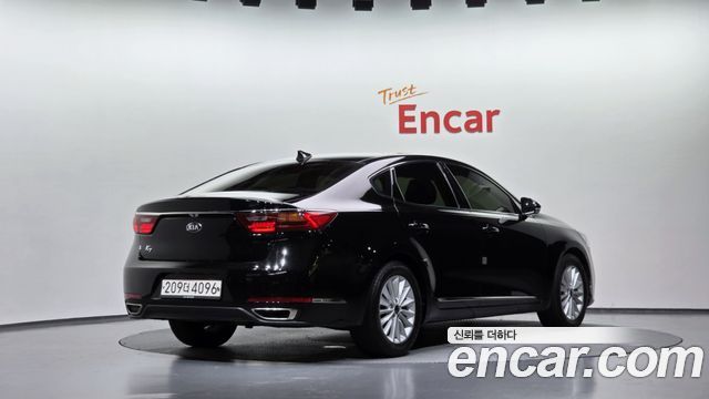 Kia K7 из Кореи Encar